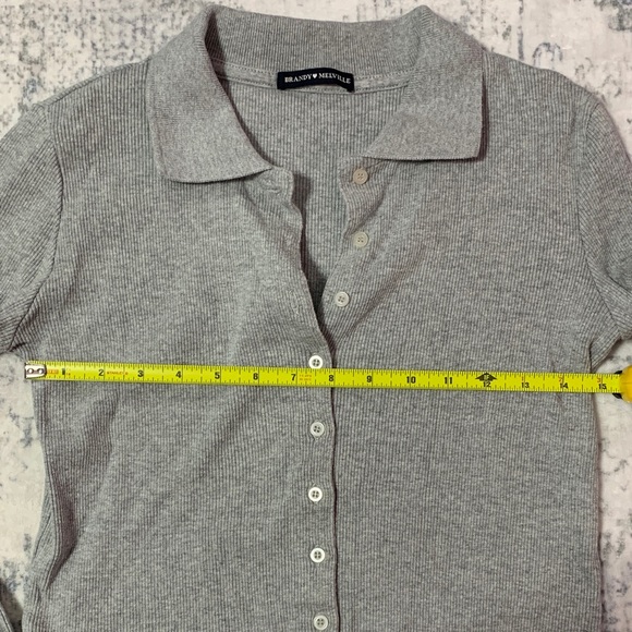 Brandy Melville Gray Ribbed Long Sleeve Top - Picture 5 of 8